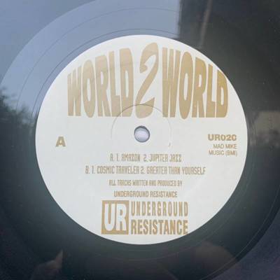 World 2 World [Used / Second Hand]